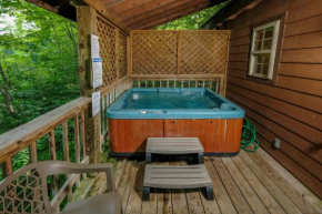 Romantic 1BR Hot Tub Pool Table FREE Attraction Tickets